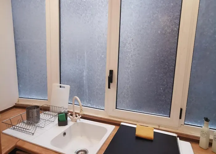 アパート Black And White ブカレスト