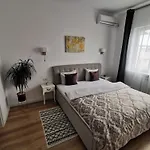 아파트 Black And White 부쿠레슈티
