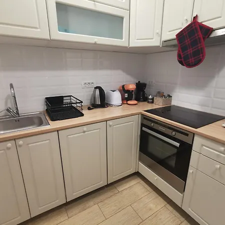 Black And White * Bükreş