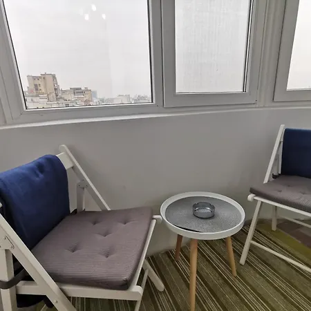 Black And White * Bucarest