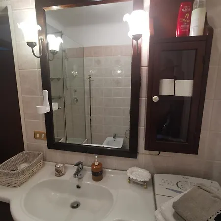 Apartment Black And White *