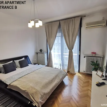 Apartmán Black And White Bukurešť