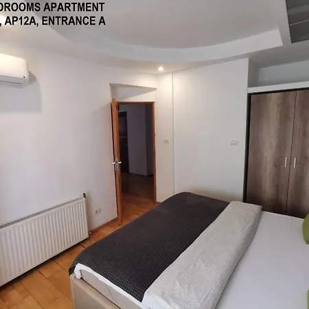 Black And White * Bucarest