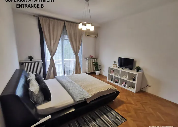 Apartment Black And White *